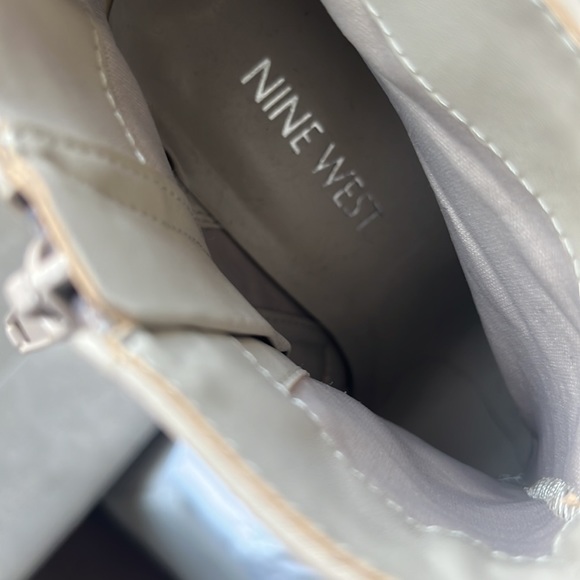 Brand new Nine West booties size 5 - Picture 6 of 7